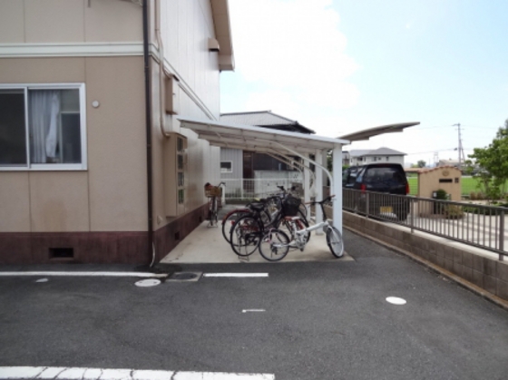 コーポシャトル