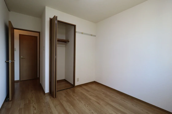 ハイカムールウエストリバー A棟