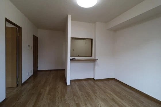 ハイカムールウエストリバー A棟