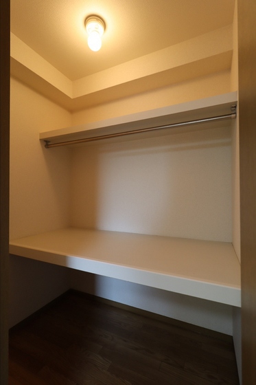 ハイカムールウエストリバー A棟