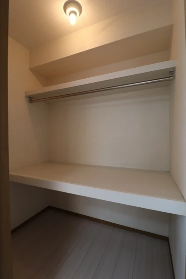 ハイカムールウエストリバー A棟