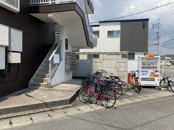 セントフォレスト下中野B