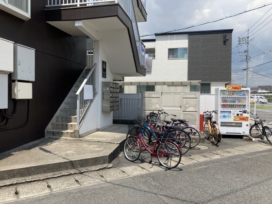 セントフォレスト下中野B