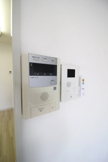 コロニアルリビング西島田ウエストタワー