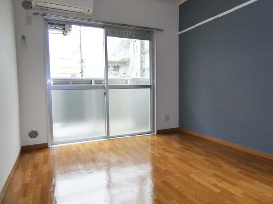 クイーンヤード長束