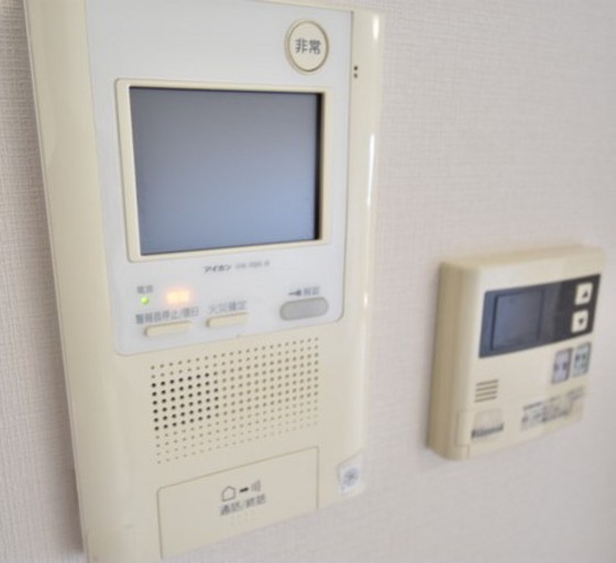 アルファライフ岡大医学部前