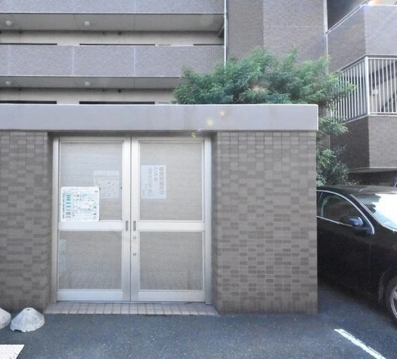 アルファライフ岡大医学部前