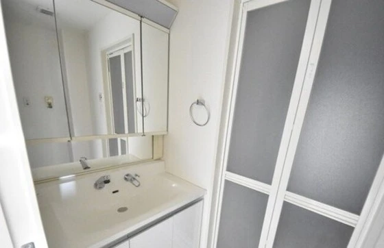 アルファライフ岡大医学部前