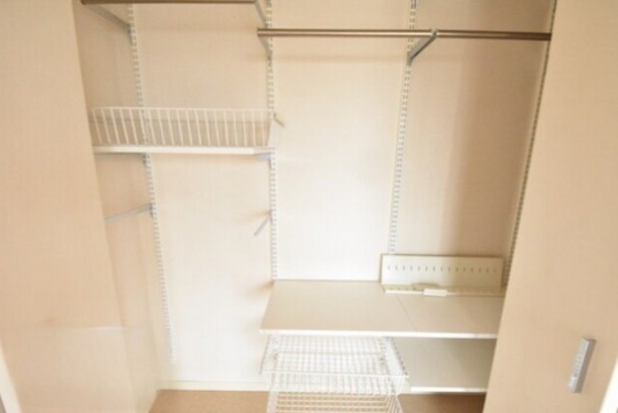 サーパスシティ西古松公園2番館