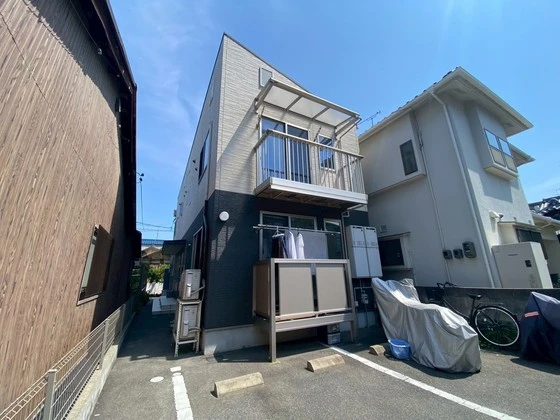 ラ・ポルト江波