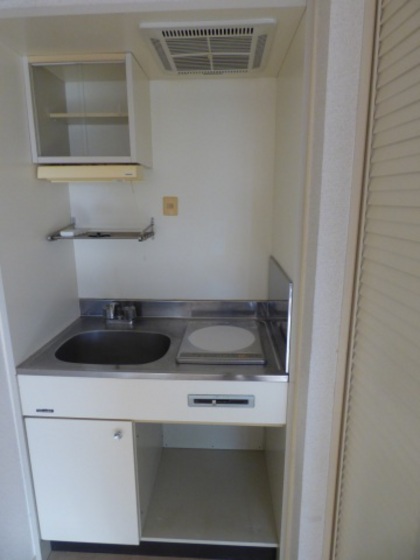 ライオンズマンション京橋川