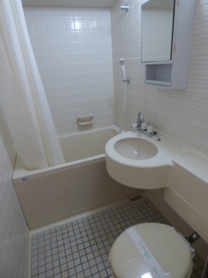 ライオンズマンション京橋川