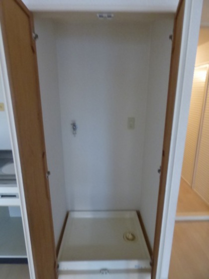 ライオンズマンション京橋川