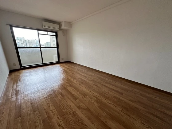 コーポラス伊福