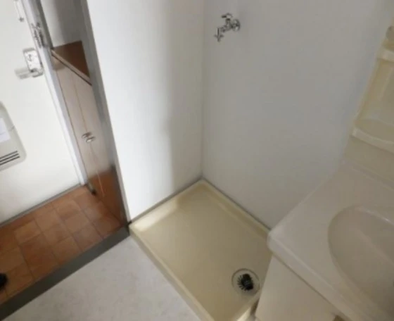 コーポラス伊福