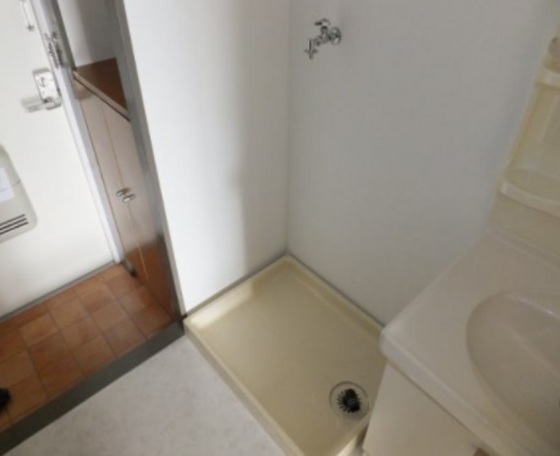 コーポラス伊福