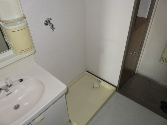 コーポラス伊福