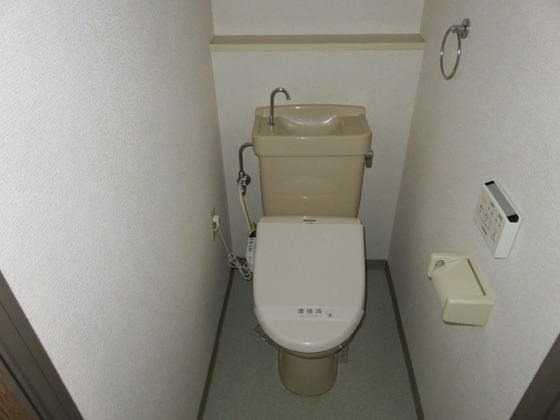 コーポラス伊福