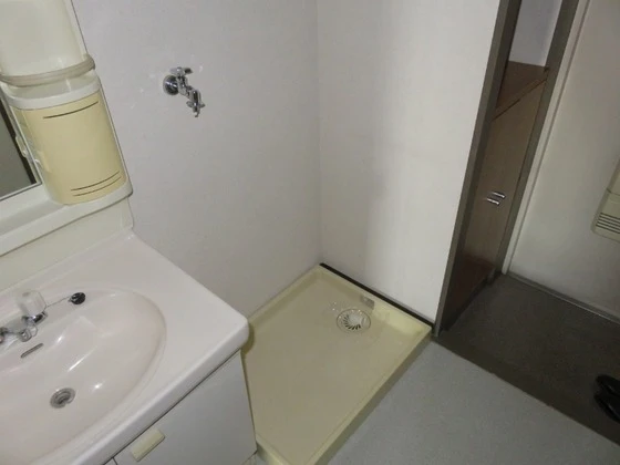 コーポラス伊福