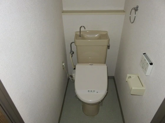 コーポラス伊福