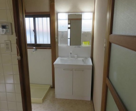 伊島町1丁目14-14戸建て