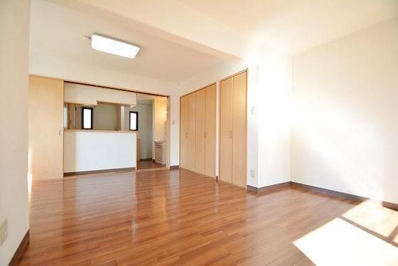 エレガンス大供