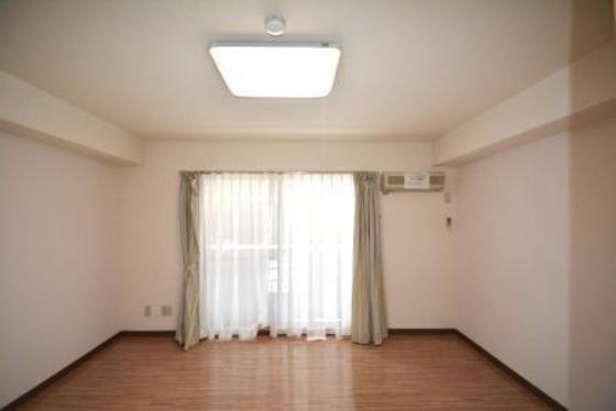 エレガンス大供