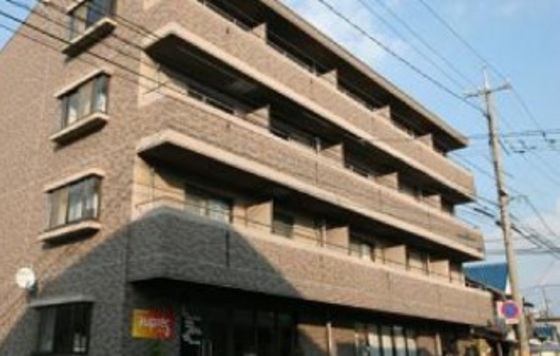 アークヒルズ西古松