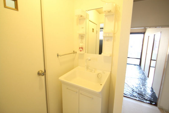 神出マンション