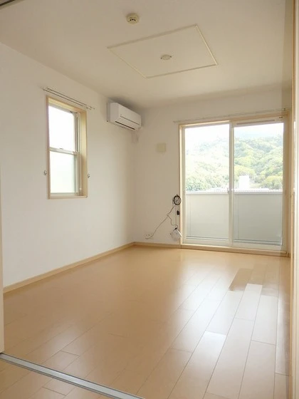 エアリー レジデンス A&K