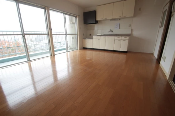 鈴が台分譲住宅A棟(鈴が台マンションA棟)