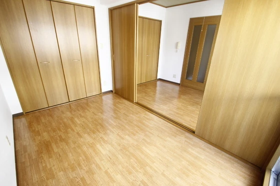 アイランドビル6