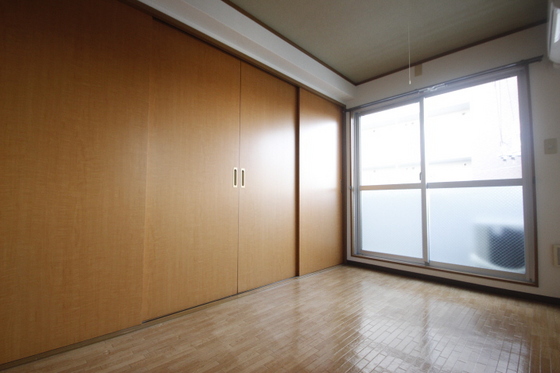 アイランドビル6