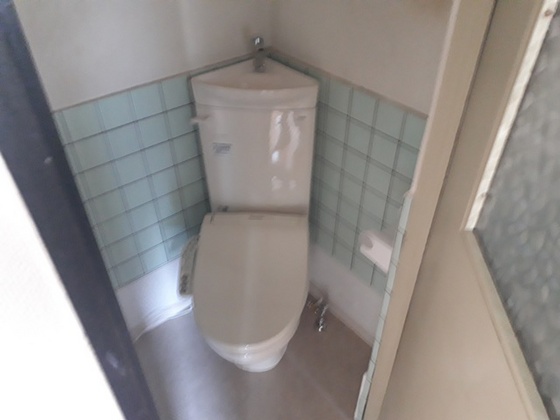 髙島モータービル