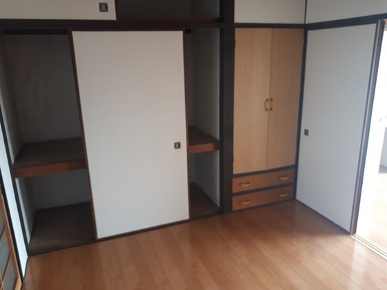 髙島モータービル