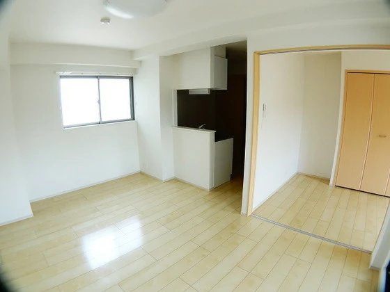 プラステ東島田