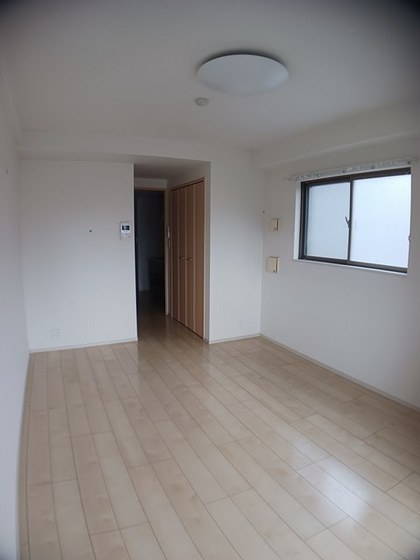 プラステ東島田