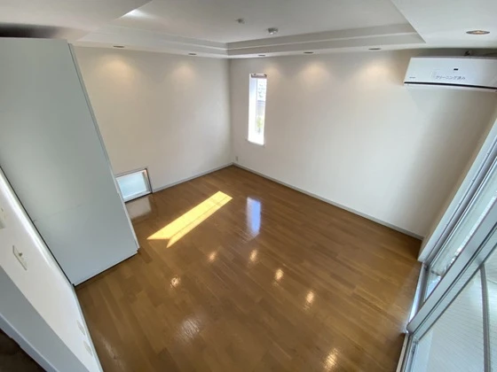 クリスタルコート