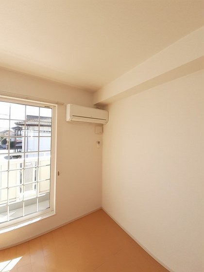 サンシャイン富田