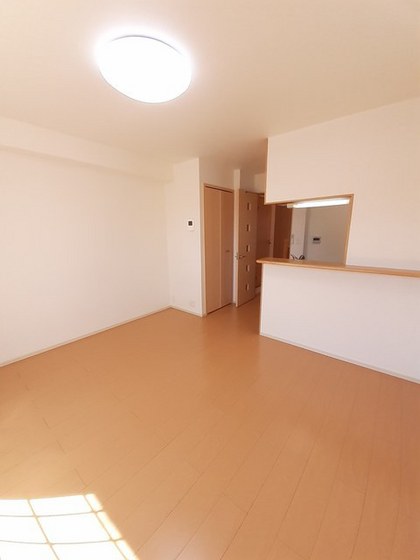 サンシャイン富田