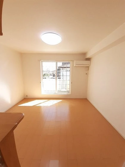 サンシャイン富田