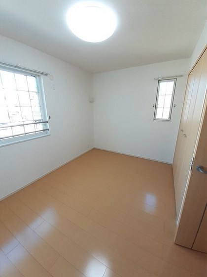 サンシャイン富田