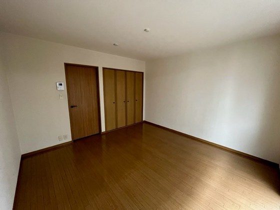 ベルクラント今