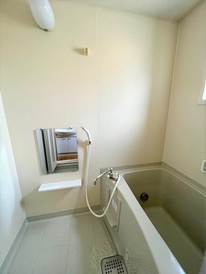 モントワール A