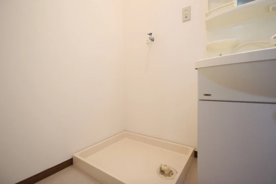 フローラルガーデン B棟