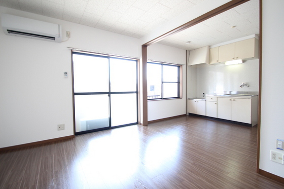 フローラルガーデン B棟