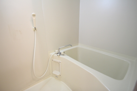 フローラルガーデン B棟