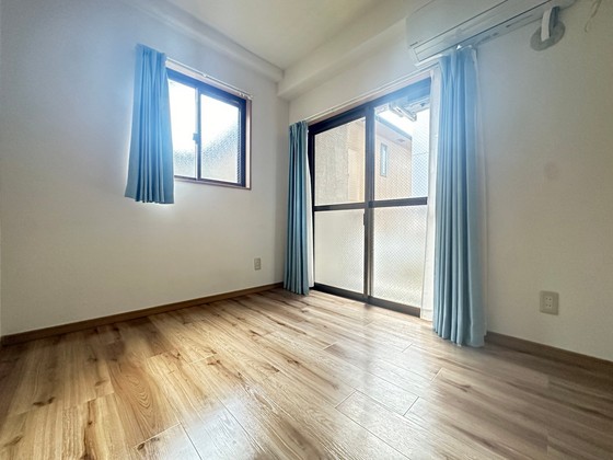 アーバンYフラッツ