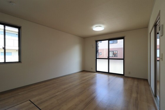 シャトレアン津高 C棟