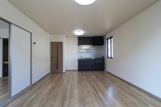 シャトレアン津高 C棟